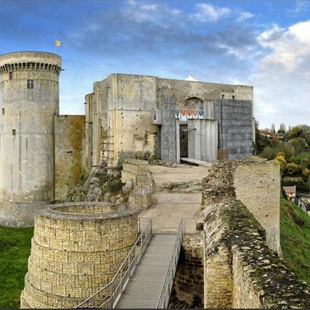 La Chambre Des Remparts Falaise  Bagian luar foto